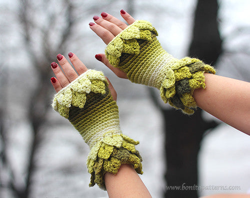 Leafy Fingerless Gloves - Bonita Patterns