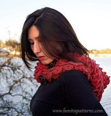 Crocodile Stitch Hooded Cowl - Bonita Patterns