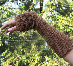 Dragon Gloves Crocodile Stitch Wristwarmers - Bonita Patterns