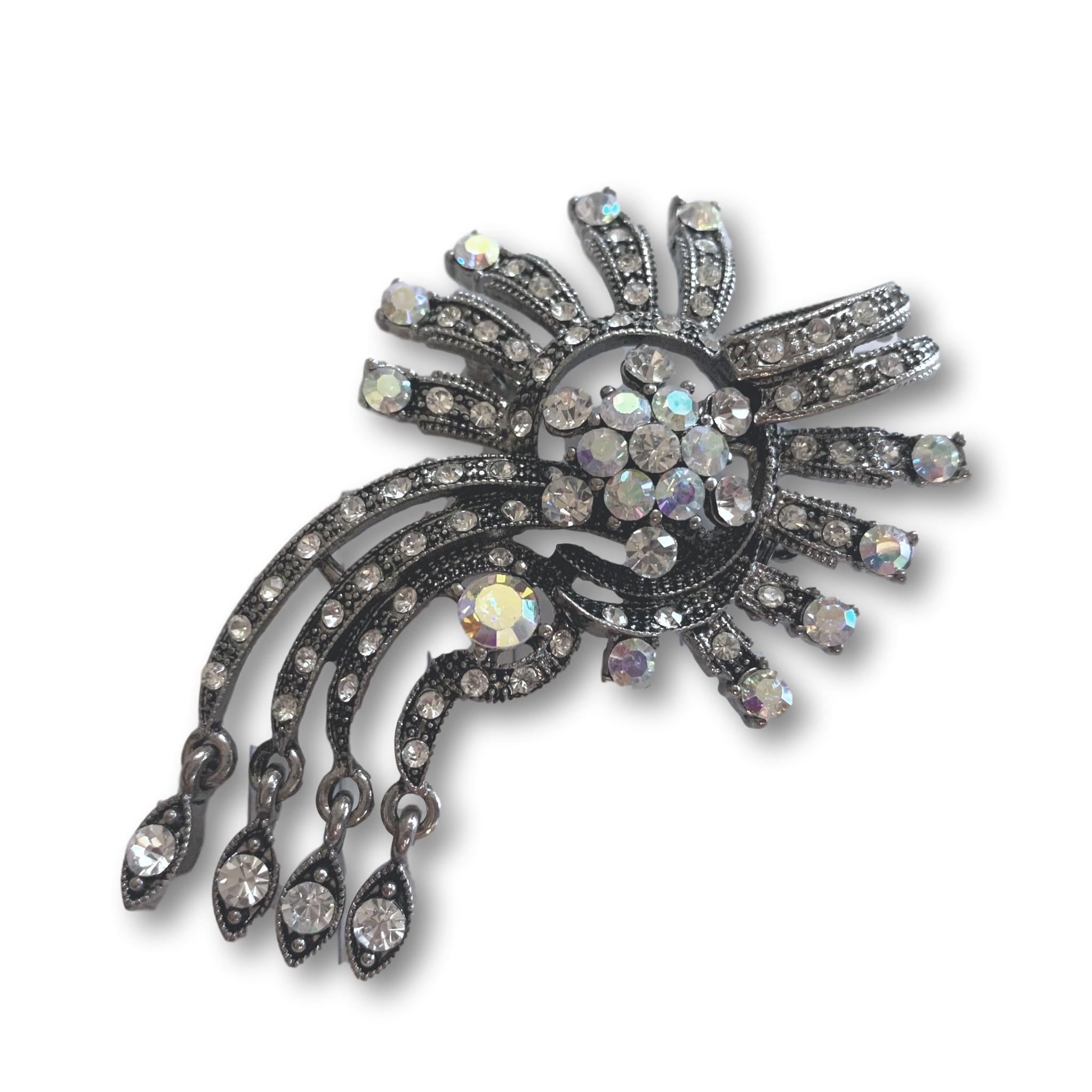 Silver Comet Crystal Brooch - Bonita Patterns