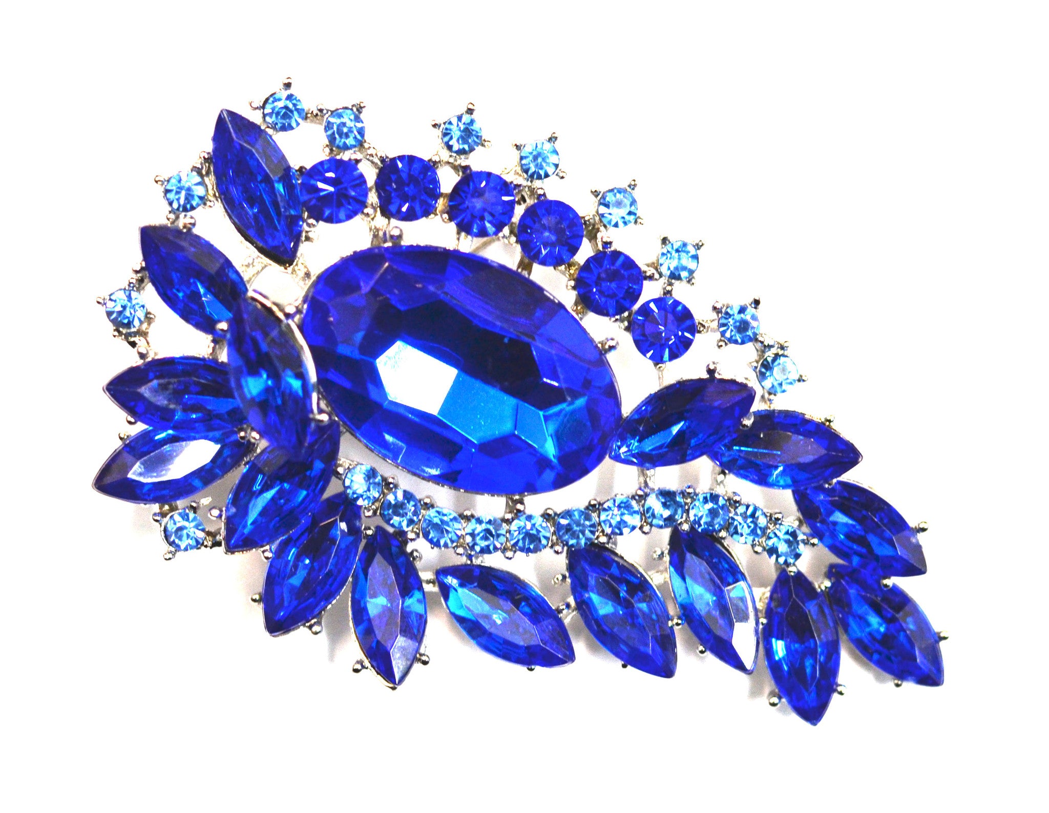 Cobalt Leaf Brooch - Bonita Patterns