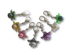 Flower F3 - #008 Set of 7 Stitch Markers