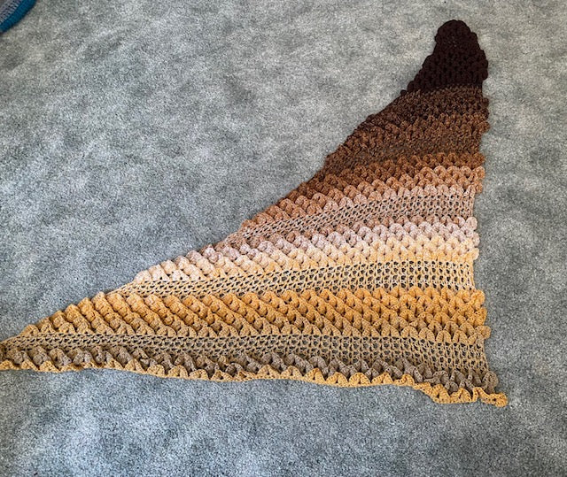 THE CROCODILE WING STYLE SHAWL
