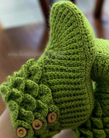 Crocodile Stitch Goldfish Boots (Adult Sizes) – Bonita Patterns