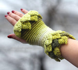 Leafy Fingerless Gloves - Bonita Patterns