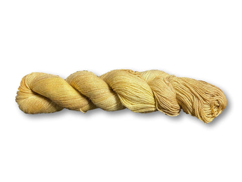 Mariquita Hand Dyed Yarn - #557 Winter Wheat