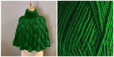 KIT Embossed Leaves Capelet - Green Leaf - Solid Colorful - Bonita Patterns