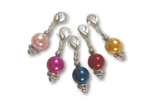 Pearl P1 - #008 Set of 5 Stitch Markers