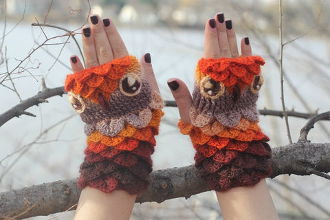 Crocodile Stitch Owl Gloves - Bonita Patterns